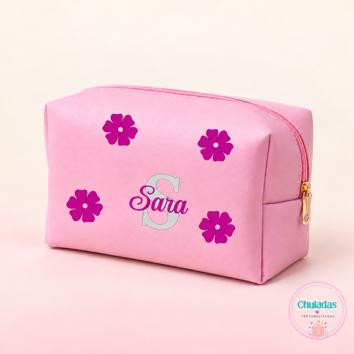 Neceser grande rosa personalizado con inicial, nombre y flores — Chuladas Personalizadas